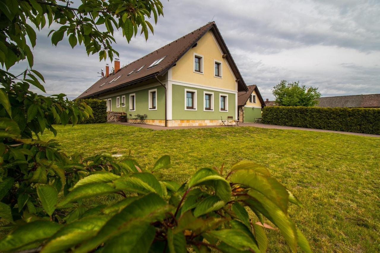 Penzion Helga Zdar  Exterior foto